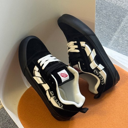 [ CUSTOM ] Knu Skool Striped Path Black/True White